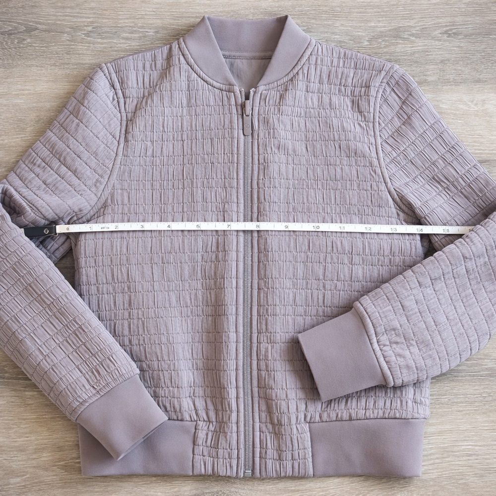 NWOT Lululemon Size 0 Reversible Jacket Serene Travels Bomber Jacket Lunar Rock - Picture 12 of 15